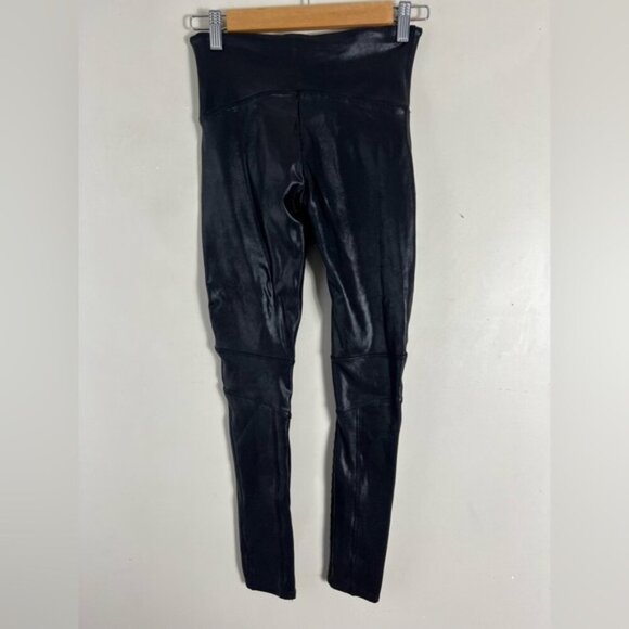 Spanx Faux Leather Moto Leggings Black Size Medium Shaping Waistband - Picture 3 of 14